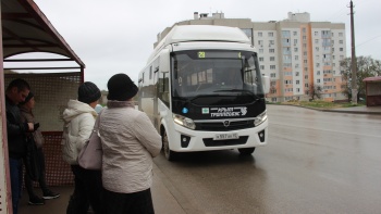 Новости » Общество: Не соблюдают расписание, не доезжают до конечной – в Керчи мониторят общественный транспорт