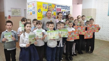 Новости » Общество: Открытые уроки по ОБЖ проходят в школах Керчи