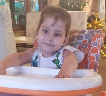 Новости » Общество: За неделю керчане на операцию семилетней Саше Халиловой собрали больше 16 тысяч