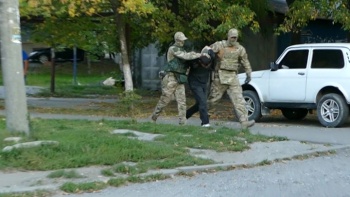 Новости » Криминал и ЧП: ФСБ задержала подпольных оружейников в Севастополе и других регионах