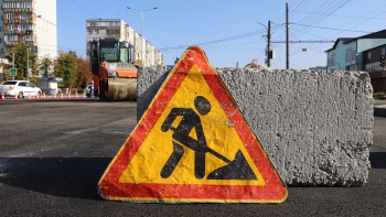 Новости » Общество: На выезде из Керчи в выходные будут идти дорожные работы