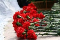Новости » Общество: Керчанин рассказал, как не смог возложить цветы ко Дню Победы к памятнику на заводе Войкова