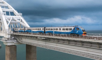 Новости » Общество: Увеличено число рейсов пригородных поездов в Крым