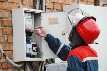 Новости » Общество: В Крыму за 6 месяцев наворовали электроэнергию на 800 млн рублей