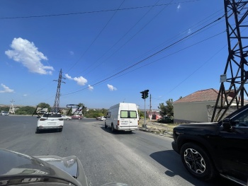 Светофор на перекрестке Чкалова – Куль-Обинское шоссе вернули на место