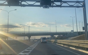 Автобусы из Крыма и в сторону полуострова пустили по Крымскому мосту