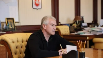 Аксенов провел совещание по проблемным вопросам муниципальных образований Крыма