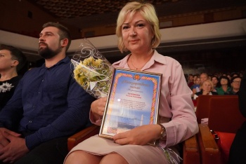 Новости » Общество: В Керчи чествовали педагогов