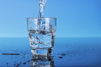 Новости » Криминал и ЧП: Прокуратура обязала управляющие компании в Ленинском районе контролировать качество питьевой воды