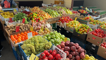 Новости » Общество: Обзор цен на овощи и фрукты на 24 октября в Керчи