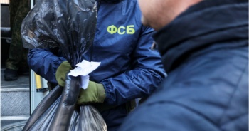 Новости » Криминал и ЧП: ФСБ в Крыму задержала мужчину за выращивание конопли