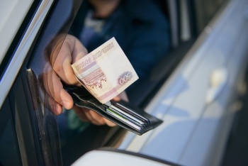 В Крыму пьяный водитель попытался подкупить инспекторов за полмиллиона