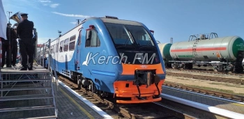 Новости » Общество: Расписание пригородных поездов в Крыму изменилось
