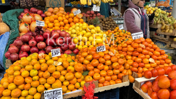 Новости » Общество: Обзор цен на овощи и фрукты на 16 декабря в Керчи