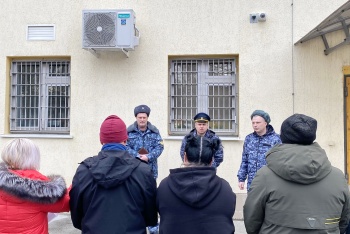 Новости » Общество: В Крыму устроили встречу родственников с осужденными