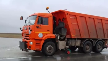 Из-за гололеда в Крыму дорожные службы перешли на усиленный режим работы – Минтранс