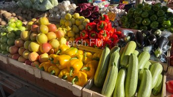 Новости » Общество: Обзор цен на овощи и фрукты на 17 января в Керчи