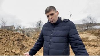 Новости » Общество: Подрядчики в Героевке ответили керчанам, что по их документам там никаких дорог нет