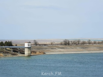 В Крыму запасов воды хватит как минимум на полтора года при полном отсутствии осадков