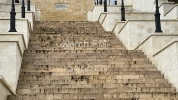 Новости » Общество: На уборку Митридатской и Константиновской лестницы потратят 1,5 млн
