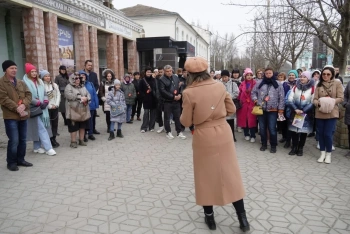 Новости » Общество: В Крыму экскурсии от местных экскурсоводов пользуются большим спросом