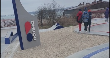 Новости » Общество: Скейт-парк в Керчи стал опасным для катания