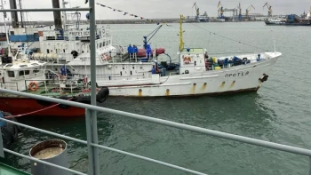 Новости » Общество: Из Мурманска в Керчь прибыло научно-исследовательское судно "Протей"