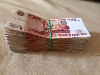 Новости » Криминал и ЧП: Крымчанин украл у своего дяди полмиллиона рублей