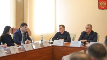 Новости » Общество: В Крыму подписали соглашение о стабилизации цен на социально значимые товары