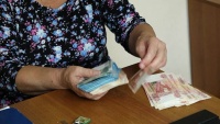 Новости » Криминал и ЧП: В Крыму пенсионерка передала курьеру мошенников 160 тысяч рублей