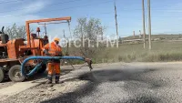 Новости » Общество: На Индустриальном шоссе приступили к ямочному ремонту
