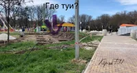Новости » Общество: В Комсомольском парке восстанавливают поврежденную и строят новую систему полива