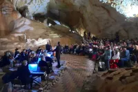 Камерный оркестр в Крыму открывает сезон уникальных концертов классики и рока в пещере