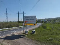 Новости » Общество: В Крыму полным ходом идет ремонт 20 сельских дорог