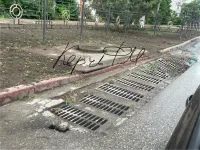 Аварийная ливневка на центральной дороге Керчи: опасные лужи