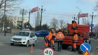 На Самойленко частично поднимают асфальт