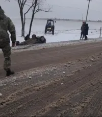 Под Керчью автомобили "улетели" в кювет